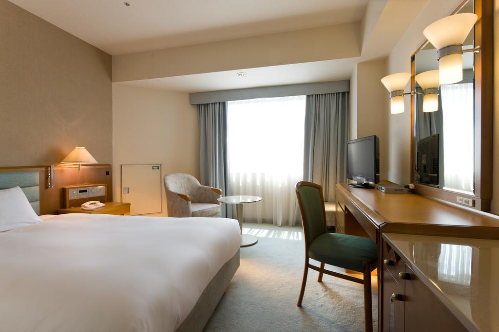 Miyako Hotel Amagasaki Exteriör bild